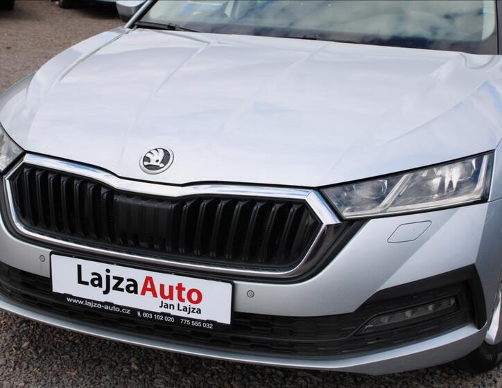Škoda Octavia 14