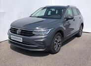 Volkswagen Tiguan 1