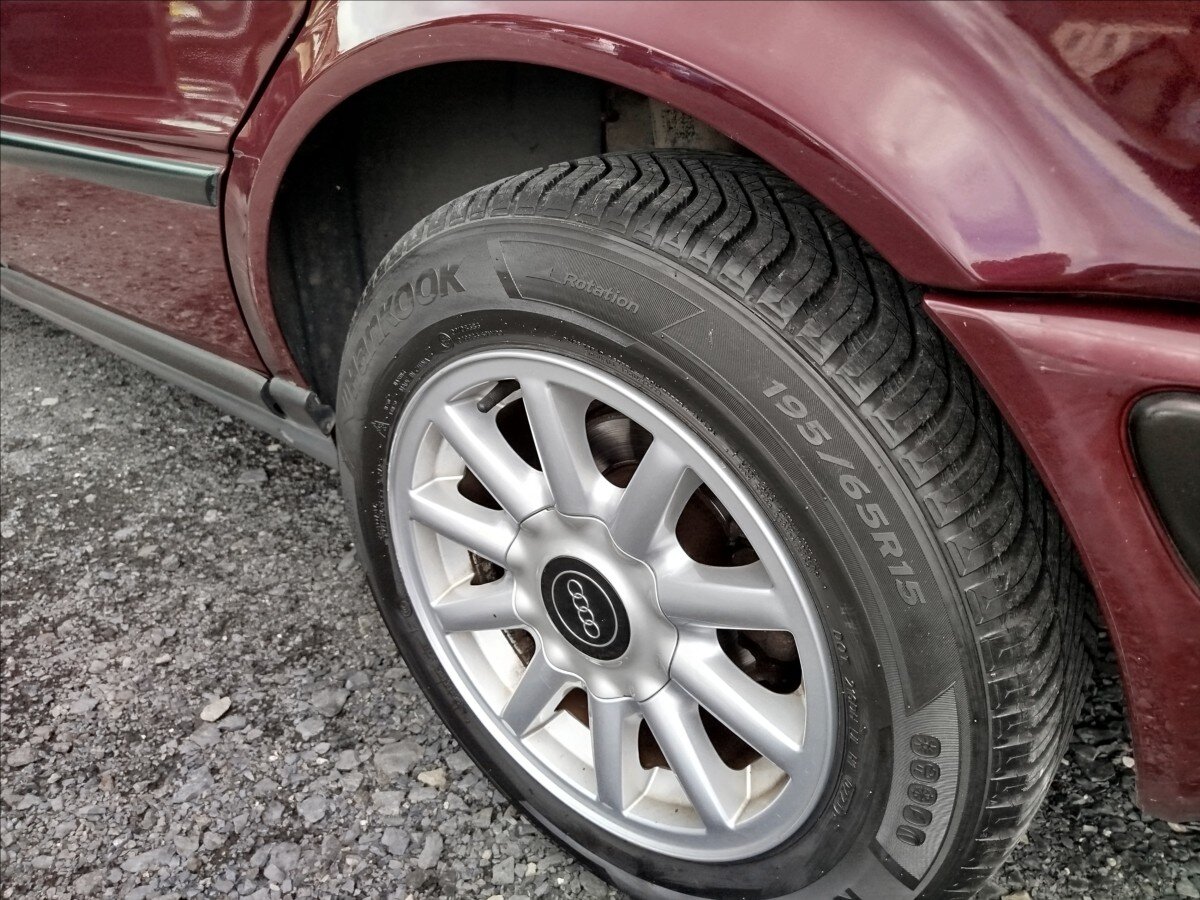 Audi 80 Sedan / Limuzína 2,0 l 66 kw