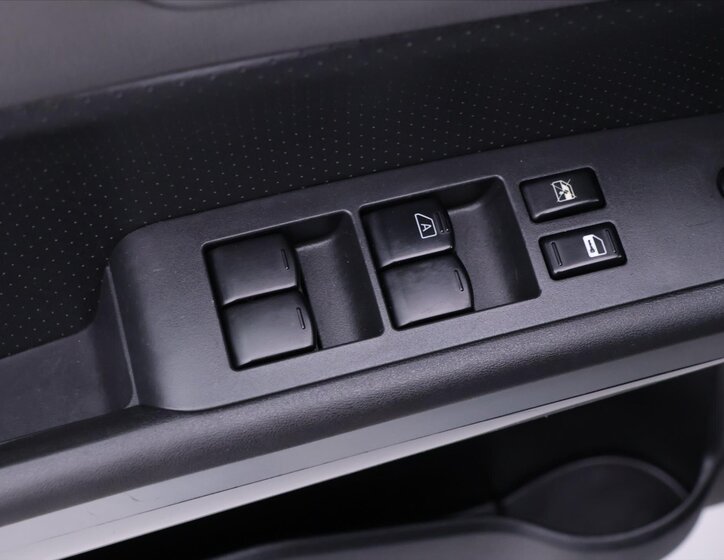 Nissan X-Trail SUV / Terénní 2,0 l 110 kw