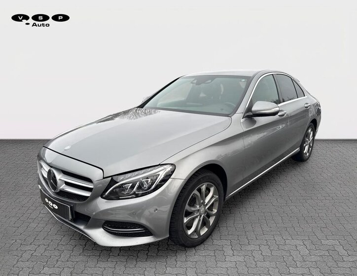 Mercedes-Benz Třídy C Sedan 2,1 l 150 kw