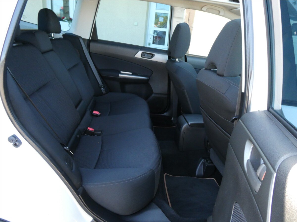 Subaru Forester SUV / Terénní 2,0 l 110 kw