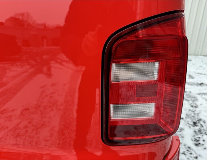 Volkswagen Transporter Skříň 2,0 l 110 kw