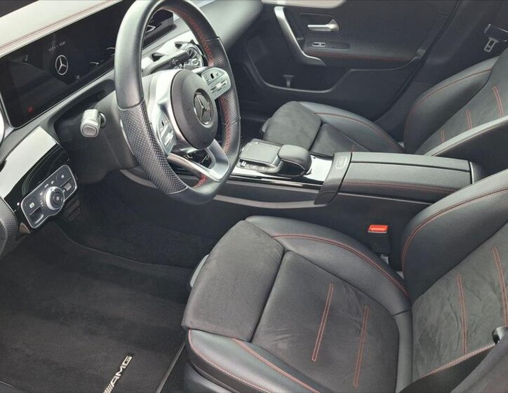 Mercedes-Benz CLA Kupé 1,3 l 120 kw