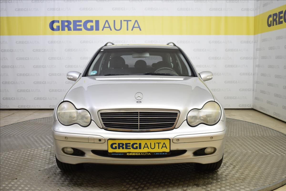 Mercedes-Benz Třídy C Kombi 1,8 l 105 kw