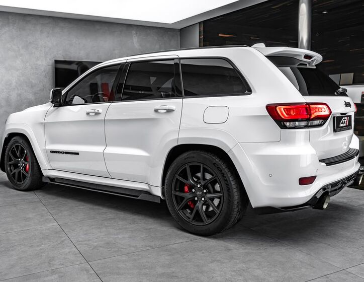 Jeep Grand Cherokee 7