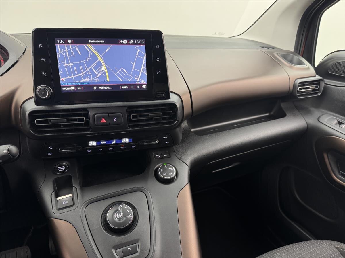 Peugeot Rifter MPV 1,5 l 96 kw