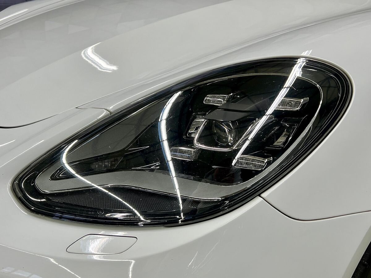 Porsche Panamera Kombi 4,0 l 338 kw