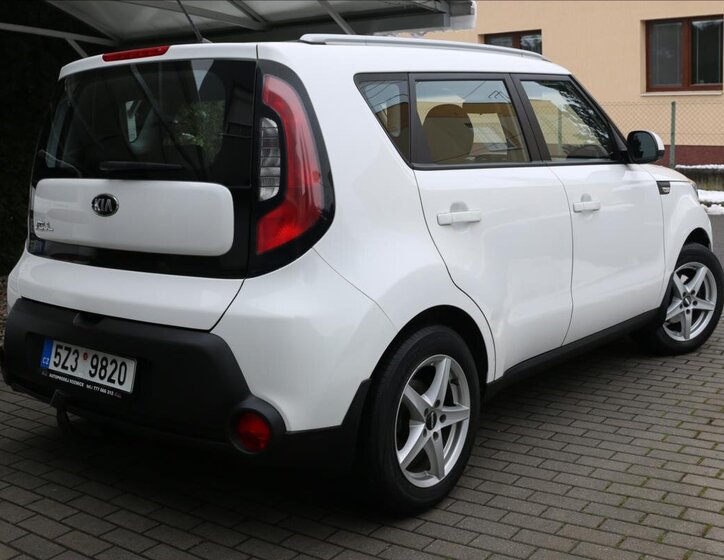KIA Soul Hatchback 1,6 l 97 kw