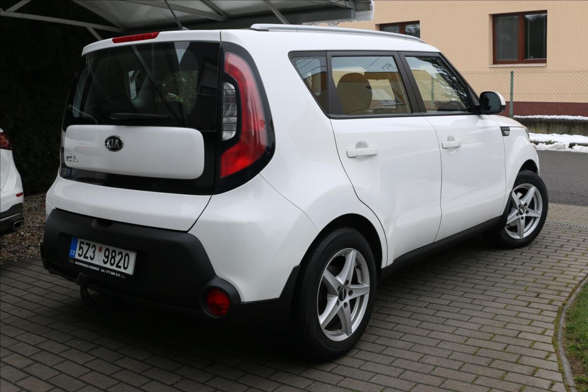 KIA Soul Hatchback 1,6 l 97 kw