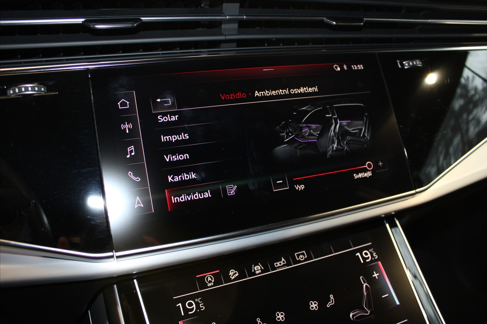 Audi Q8 SUV 3,0 l 210 kw