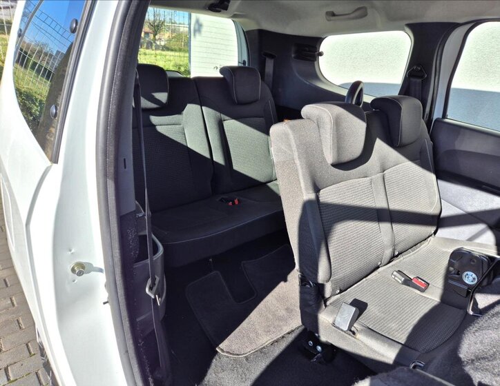 Dacia Lodgy Kombi 1,5 l 80 kw