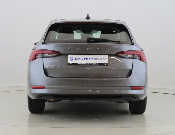Škoda Octavia Kombi 2,0 l 85 kw