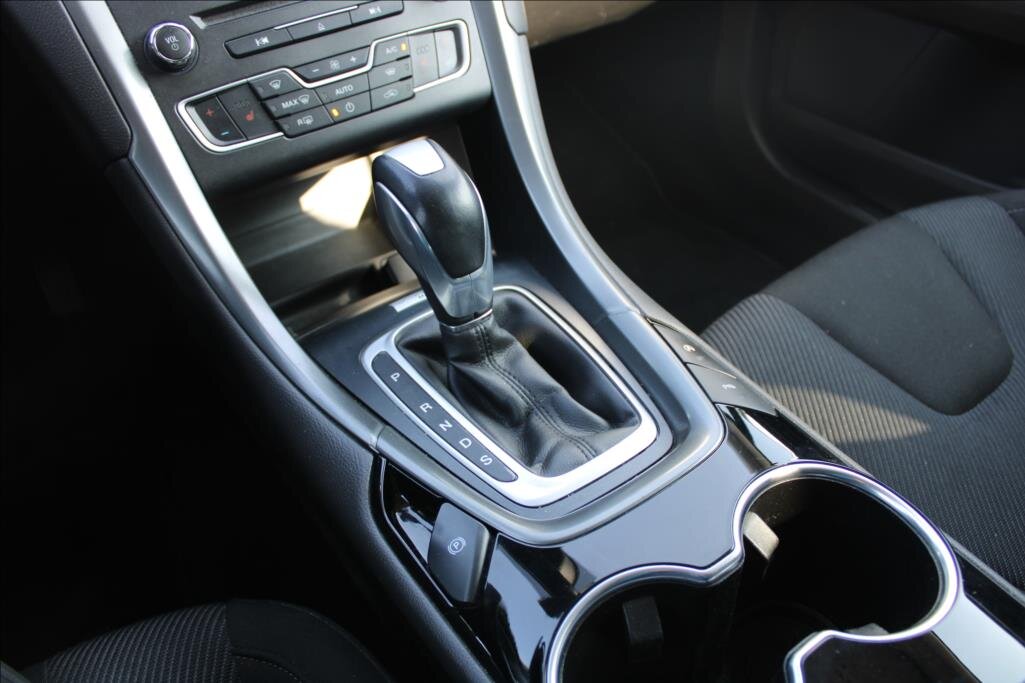 Ford Mondeo Kombi 2,0 l 110 kw