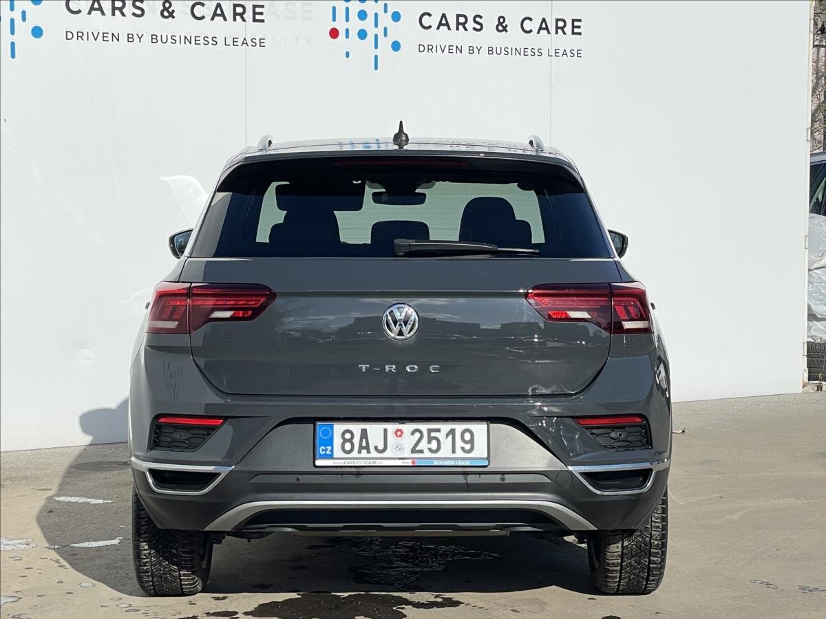 Volkswagen T-Roc SUV / Terénní 1,5 l 110 kw