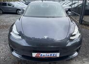 Tesla Model 3 11