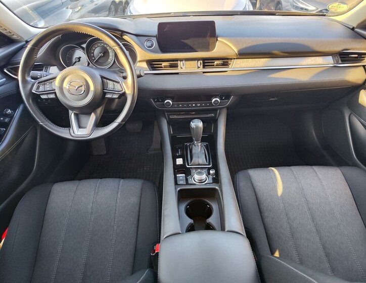 Mazda 6 Sedan 2,0 l 121 kw