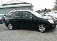 KIA Carens Hatchback 1,6 l 94 kw