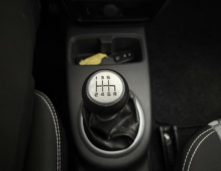 Suzuki SX4 Hatchback 2,0 l 99 kw