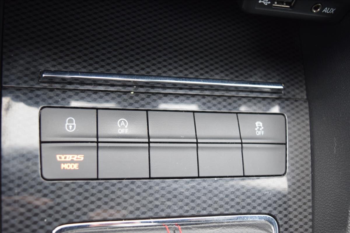 Škoda Octavia Sedan / Limuzína 2,0 l 135 kw