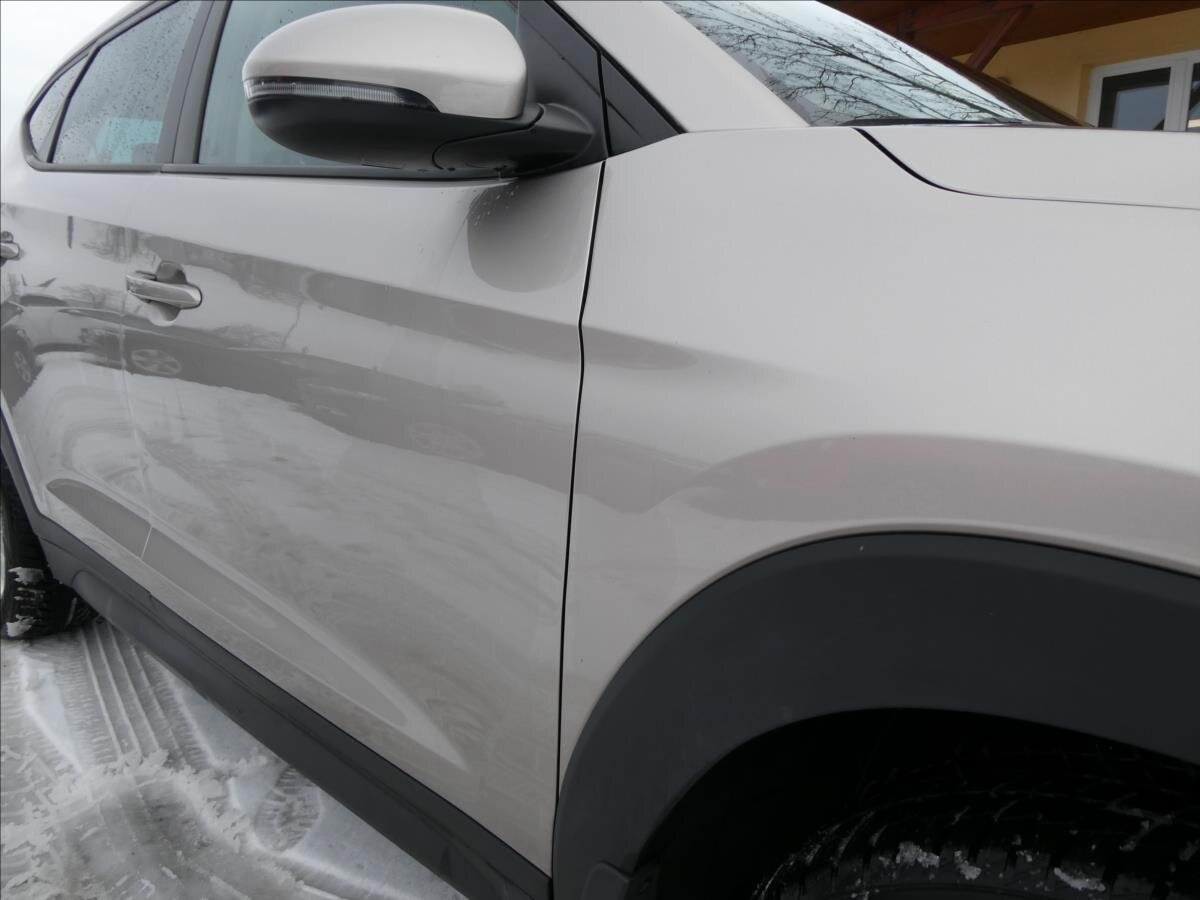 Hyundai Tucson SUV 1,6 l 85 kw