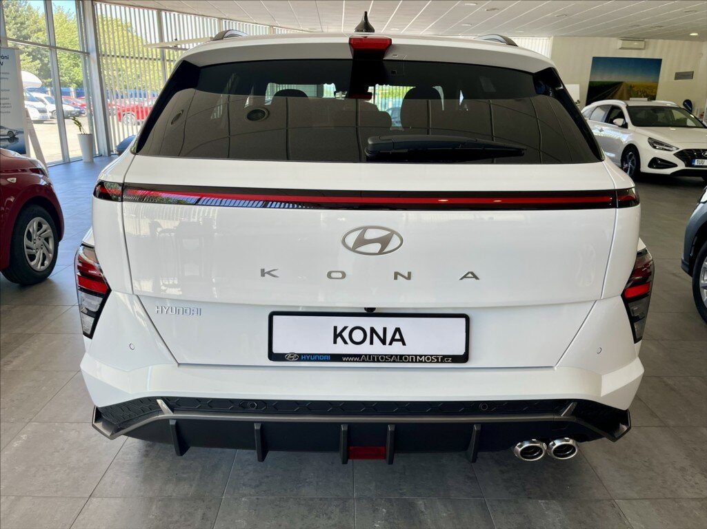 Hyundai Kona SUV / Terénní 1,6 l 145 kw