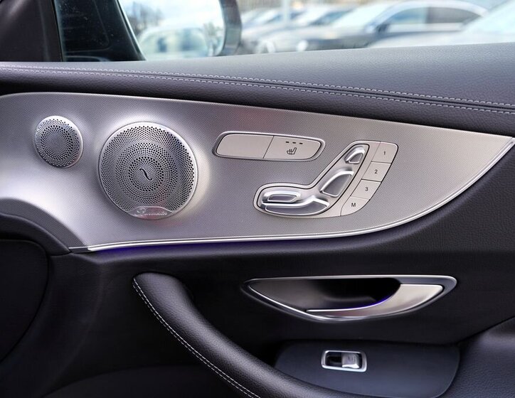 Mercedes-Benz Třídy E 16