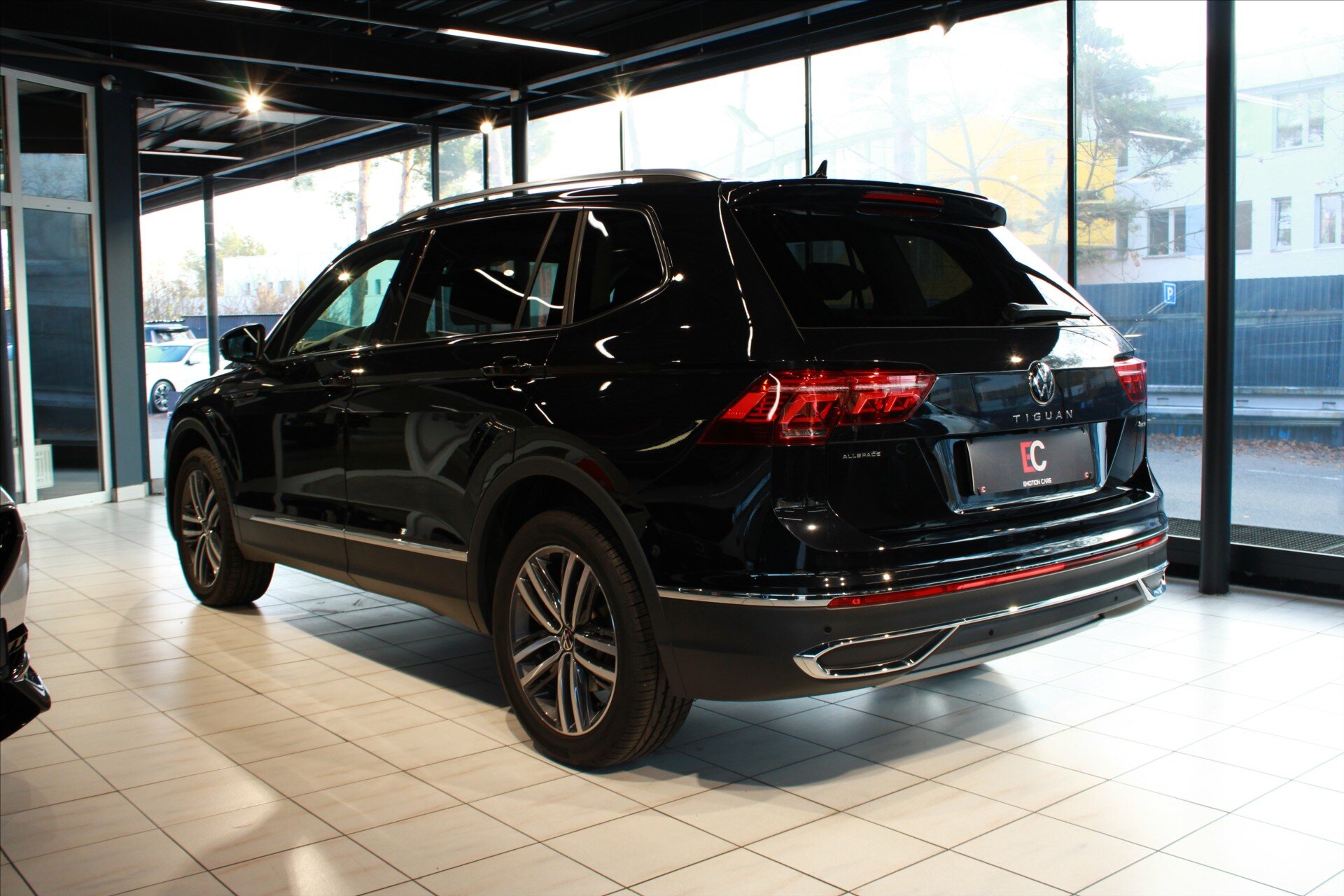 Volkswagen Tiguan SUV / Terénní 2,0 l 180 kw
