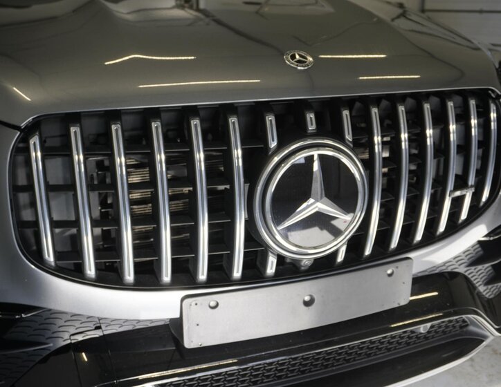 Mercedes-Benz GLS SUV / Terénní 4,0 l 450 kw