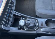 Toyota Corolla Sedan / Limuzína 1,6 l 97 kw