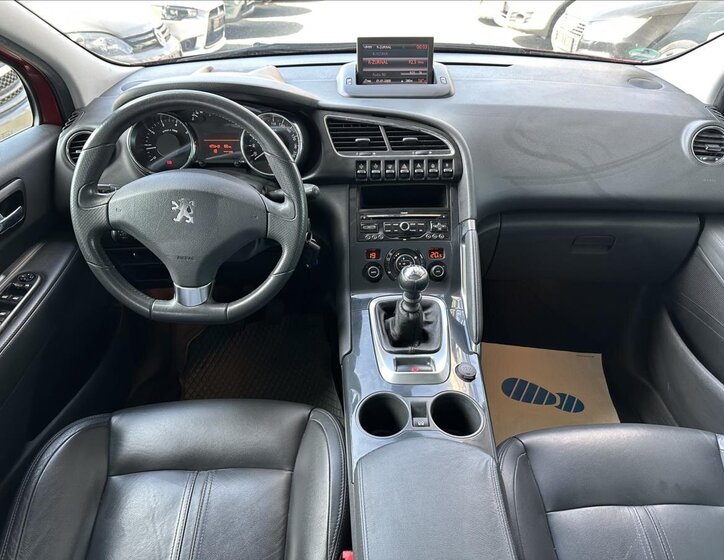 Peugeot 3008 MPV 1,6 l 115 kw