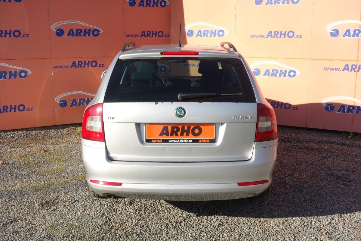 Škoda Octavia Kombi 1,6 l 77 kw