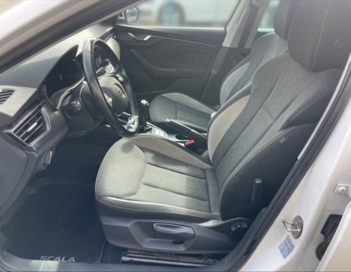 Škoda Scala 7