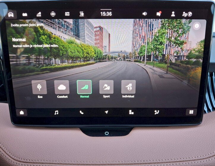 Škoda Superb Kombi 1,5 l 150 kw