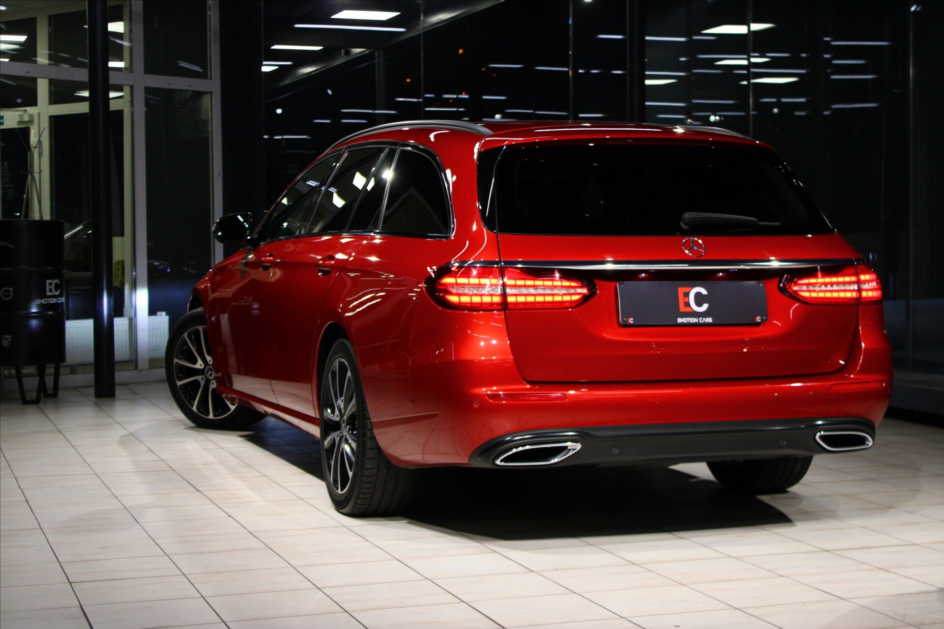 Mercedes-Benz Třídy E Kombi 2,0 l 195 kw