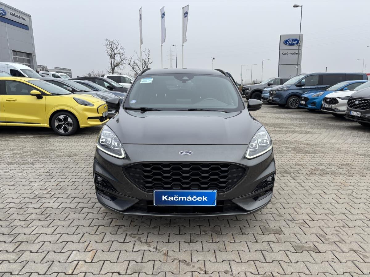 Ford Kuga SUV / Terénní 2,5 l 140 kw