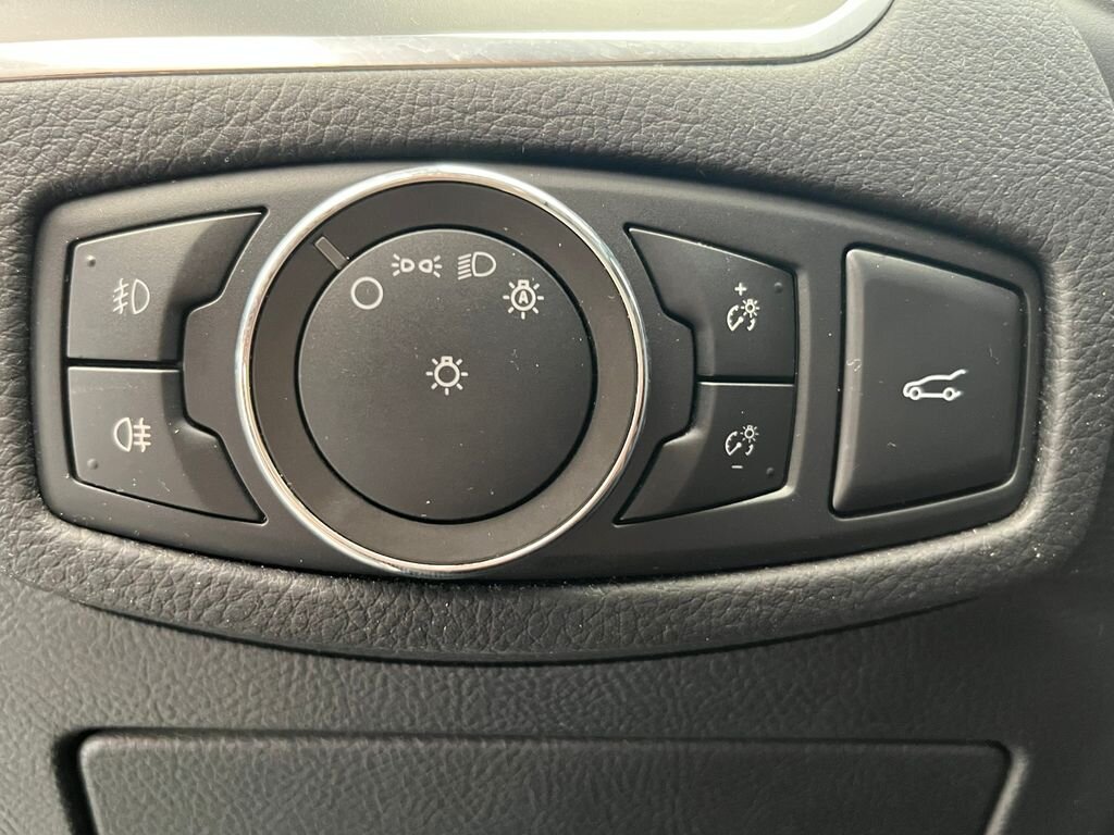 Ford S-MAX MPV 2,5 l 140 kw