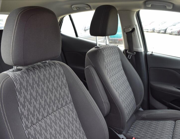 Opel Mokka SUV / Terénní 1,4 l 103 kw