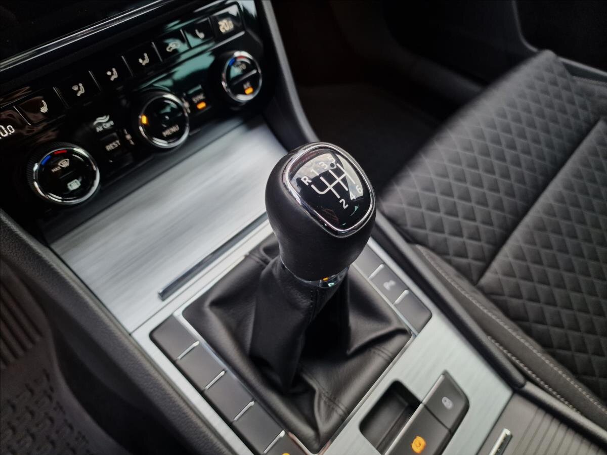 Škoda Superb Kombi 2,0 l 110 kw