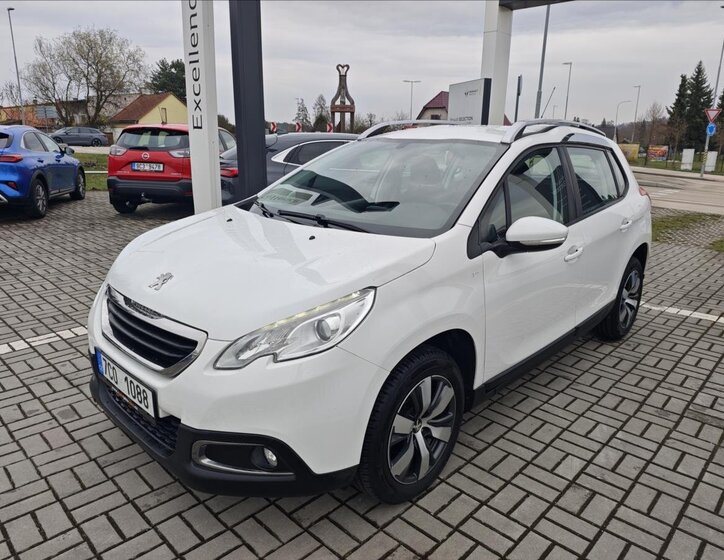 Peugeot 2008 SUV / Terénní 1,2 l 60 kw