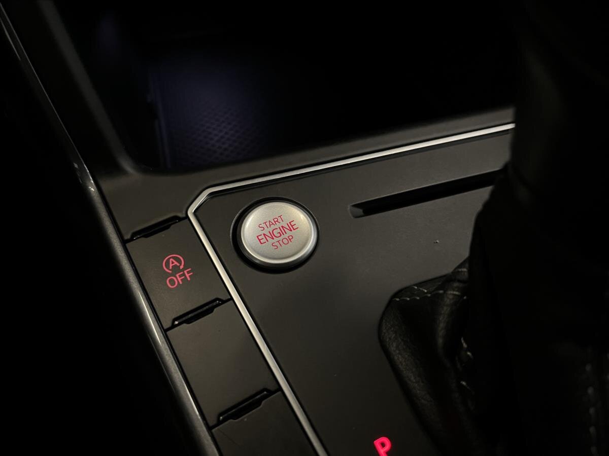 Volkswagen Polo Hatchback 1,5 l 110 kw