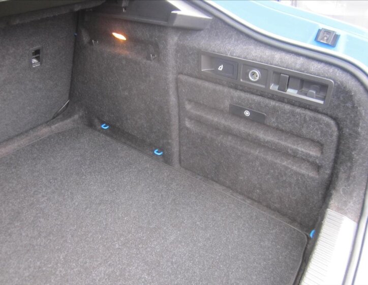 Škoda Superb Liftback 2,0 l 200 kw