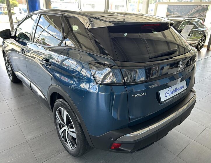 Peugeot 3008 SUV / Terénní 1,5 l 96 kw