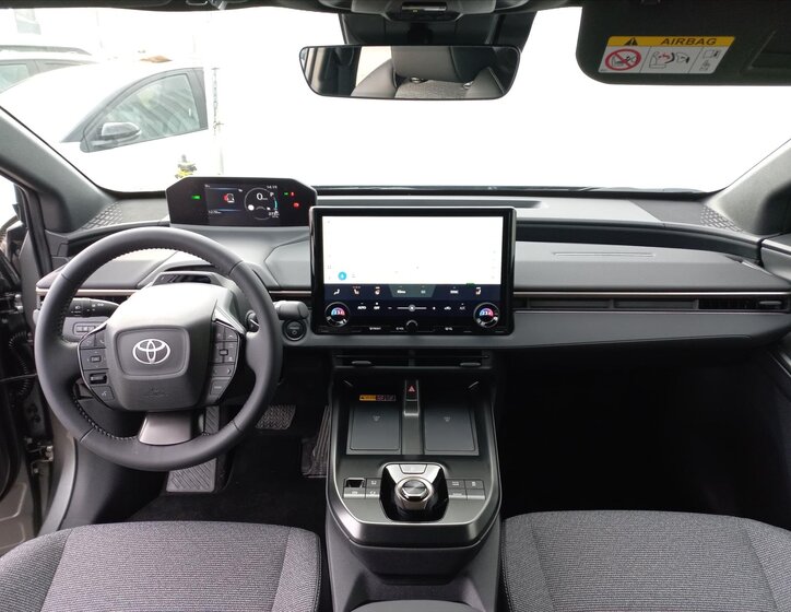 Toyota bZ4X SUV / Terénní 0,0 167 kw