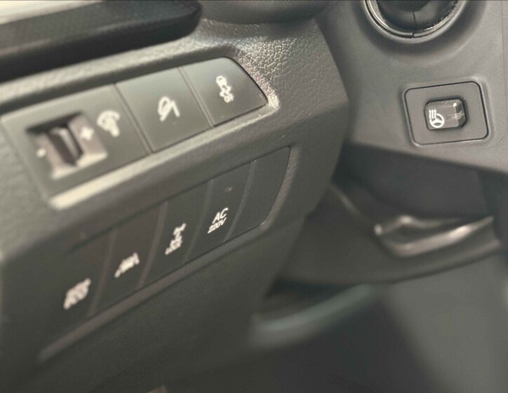 Hyundai Santa Fe SUV / Terénní 2,2 l 145 kw