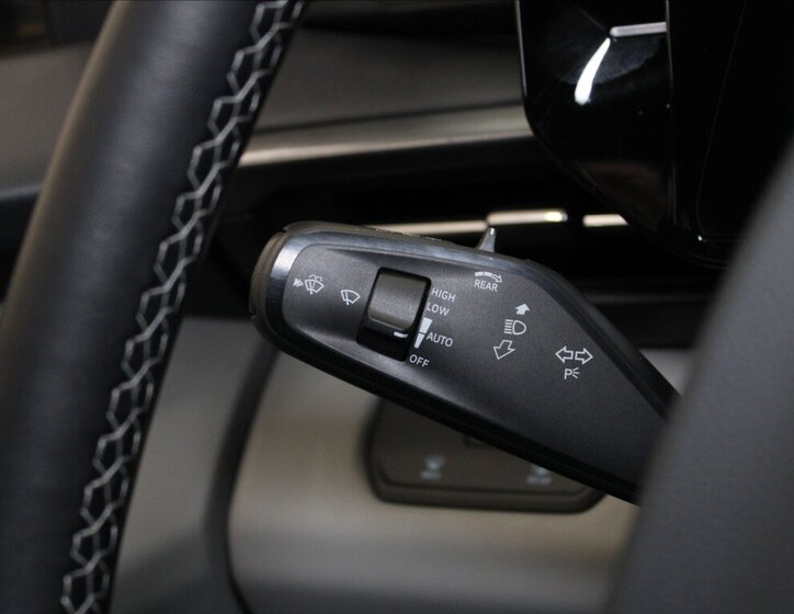 Ford Explorer SUV 10,0 250 kw