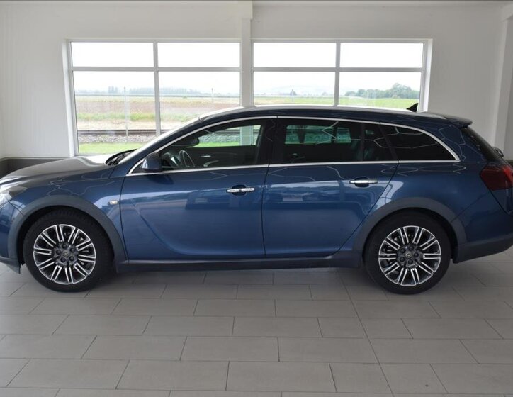 Opel Insignia 5
