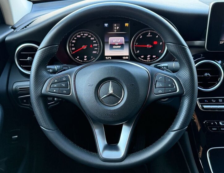 Mercedes-Benz GLC 18