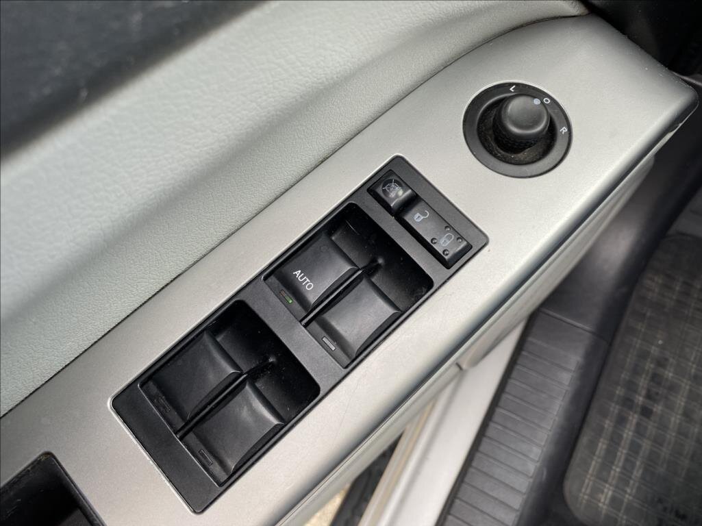 Jeep Compass SUV 2,0 l 103 kw