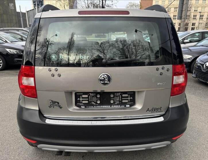 Škoda Yeti SUV / Terénní 1,2 l 77 kw